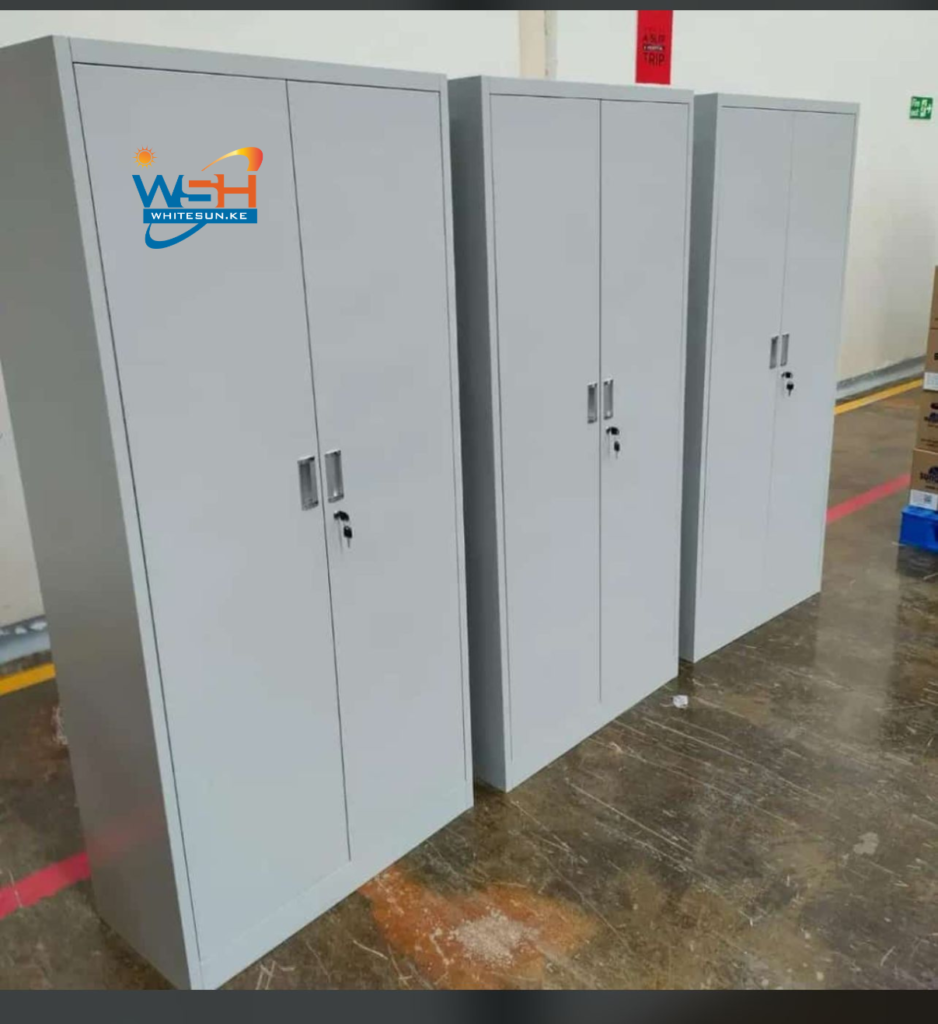 Metal cabinet