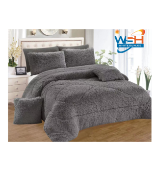 Fluffy duvet set