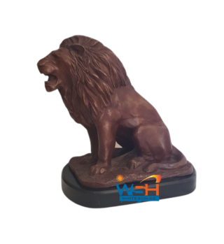 SEATED LION LARGE