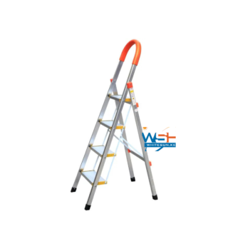 D-shape ladder