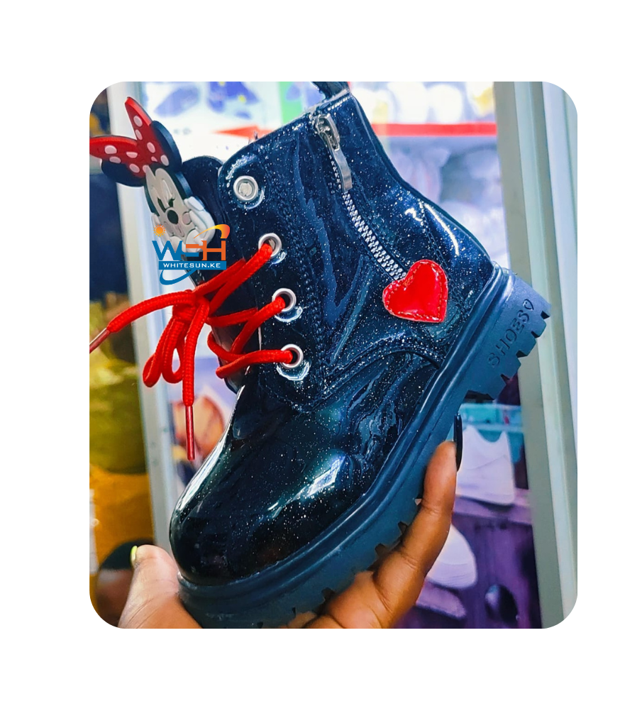 Kids boots