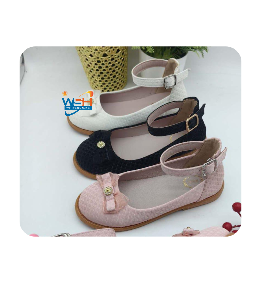 Glossy Children's Shoes with Bow Accent 1