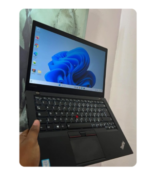 Lenovo ThinkPad T460s laptop (Core i7-6600U-2.8 GHz, 8/256 GB) 14-In Full HD