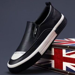 KIATU Men's Casual Slip-On Sneakers – Stylish Leather Sneakers for Men | Comfortable Non-Slip Walking Shoes | Black Urban Streetwear Shoes