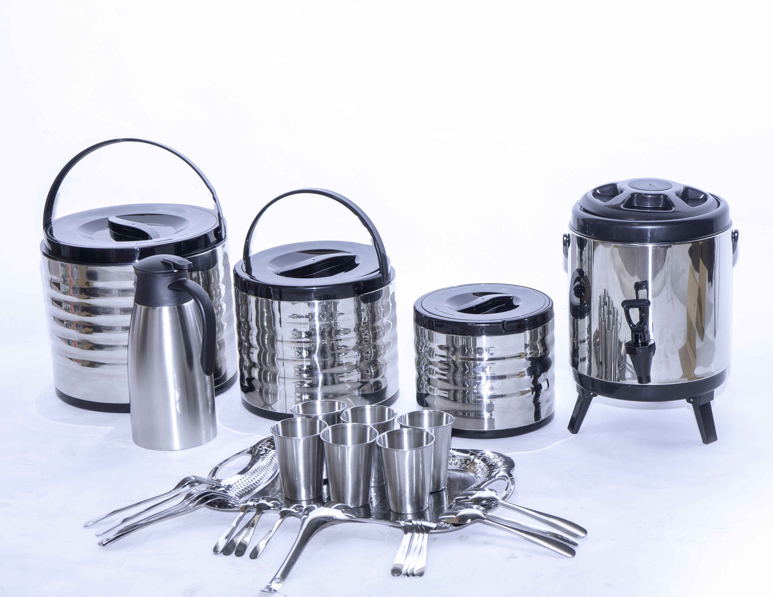 Whitesun UNITECH 42-Piece Portable Lunch & Beverage Set – Insulated Milk Tea Bucket, Vacuum Flasks, European Kettle, Non-Slip Tray, 6 Beer Mugs & Complete Utensil Collection - Image 2