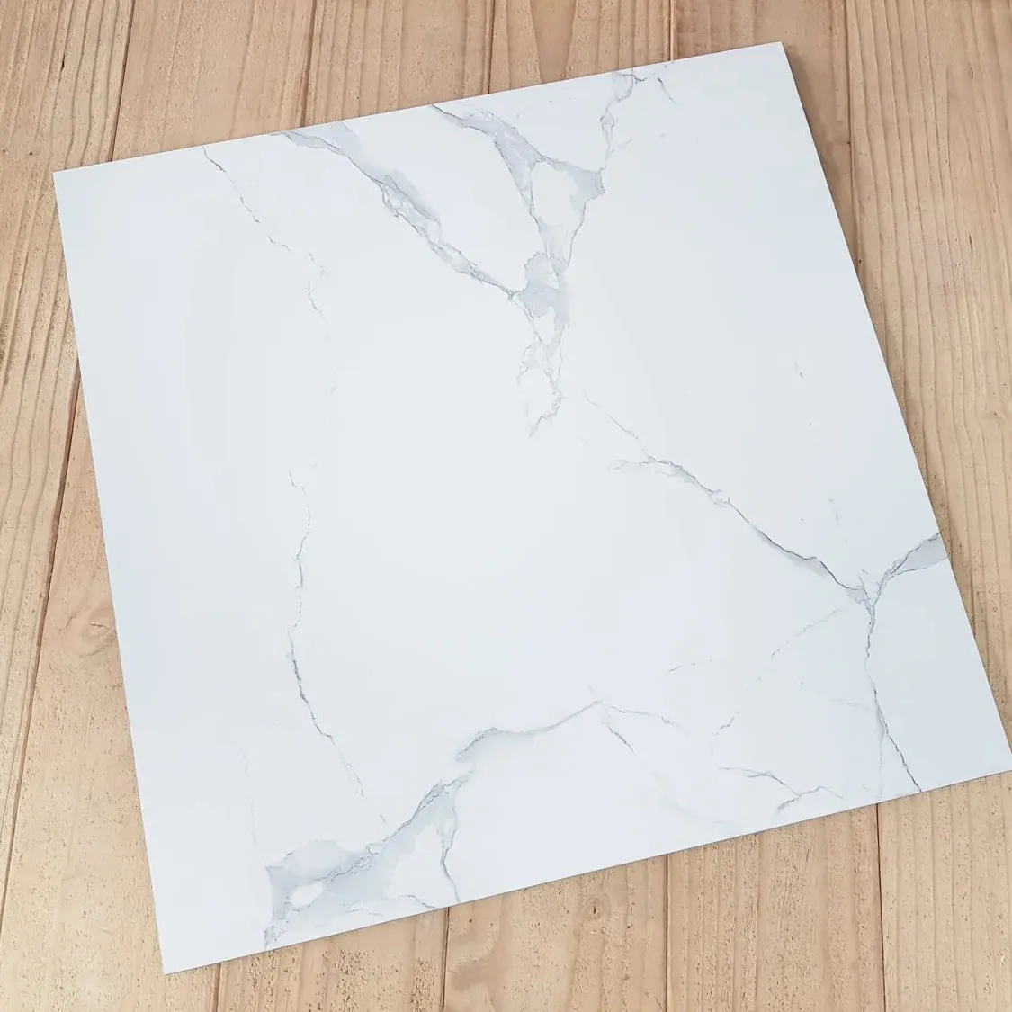 Stratus White Marble Look Polished Porcelain Floor Tile - 600 x 600mm - Image 5