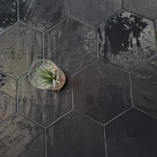 Hexa Chiara Negro Shiny Porcelain Floor Tile - 258 x 290mm