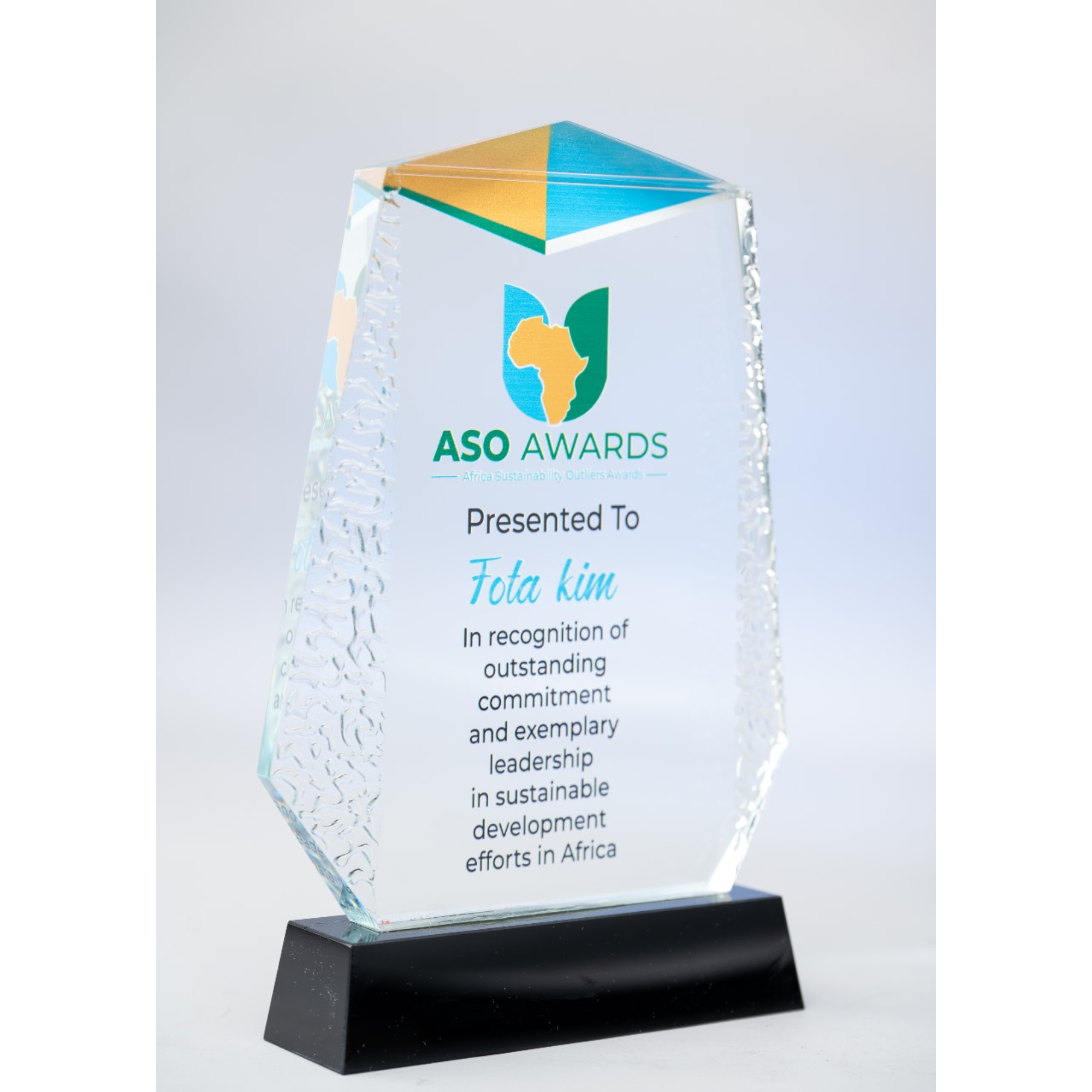 Kite Top Glass Awards