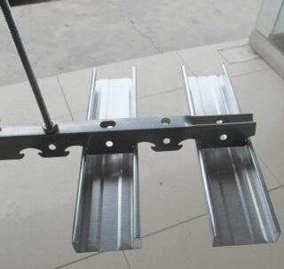 Stud for V-Keel Runner Gauge 0.5
