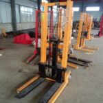 Stacker 2T (Height) 1500mm, (Lifting weight) 2 Ton (Dimension) 1500*780mm