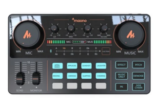 Exteranl sound card MAONOCASTER Lite Portable All-In-One Podcast Production Studio