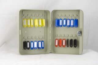 HF250C-24K – Key Cabinet 7Mm Steel Plate For 24 Keys With Tags 250*180*75