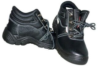 Safety ShoesOil Resistant And Anti Static. Size 48 Sunpower. Black