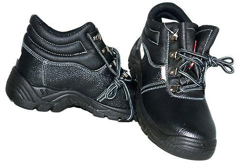 Safety ShoesOil Resistant And Anti Static. Size 48 Sunpower. Black