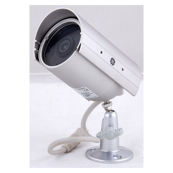 Weatherproof Color Camera – Day & Night Surveillance with Built-In LED