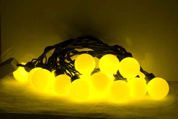 LED Big Ball 40mm Lamp String Light 5Meter Warm White